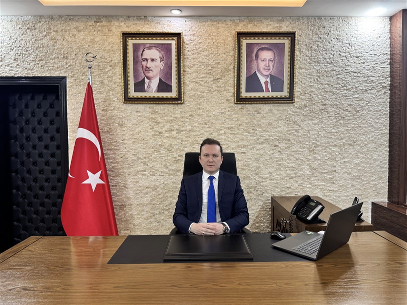Kaymakamımız Sayın Mehmet Sadık KILIÇ'ın 23 Nisan Ulusal Egemenlik ve Çocuk Bayramı Günü Mesajı.